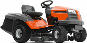Husqvarna Rasentraktor TC 138L - Versandrückläufer mit Stoßstange und mit leichten Kratzern