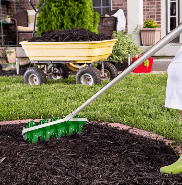 OUTSUNNY Gartenpflege-Set Rasenlüfter, Aerifizierer für Rasen, manuell, mit 30 Eisenspikes 45cm Breite, für Höfe Rasen - Image 2